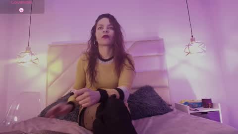 Bianca online show from 10/14/25, 11:33