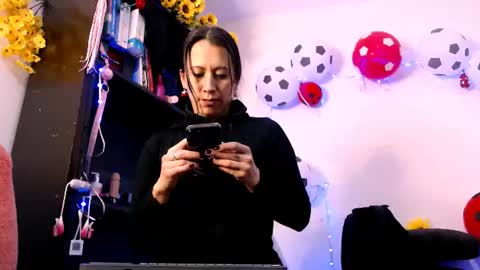 Snapshot of biancamirage1 chatting on 07/17/26, 12:23 Bianca Mirage online show from 07/17/26, 12:23