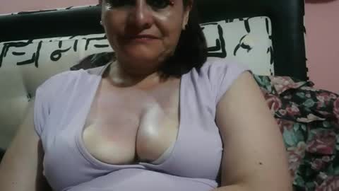 Snapshot of biancasteel chatting on 02/23/26, 02:31 biancasteel online show from 02/23/26, 02:31