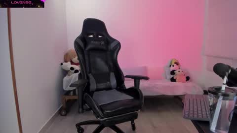 Biancastrong.. IGThebiancastrong online show from 10/14/25, 02:12