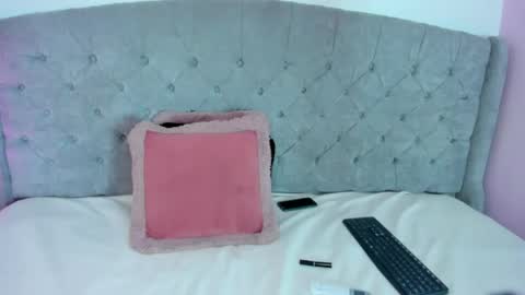 Snapshot of bianncadiaz chatting on 05/21/26, 03:30 Biannca Diaz online show from 05/21/26, 03:30