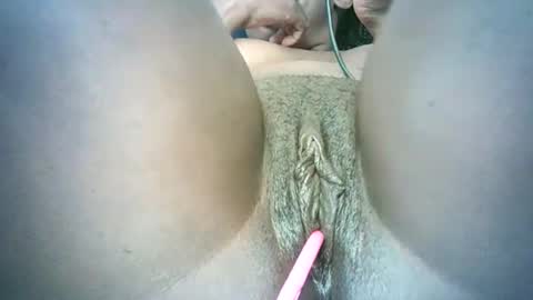 pretty online show from 01/20/25, 09:03