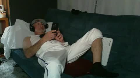 Snapshot of bibabe8 chatting on 12/20/25, 06:42 bibabe8 online show from 12/20/25, 06:42