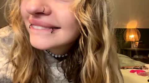 Ellie  online show from 03/13/26, 09:43