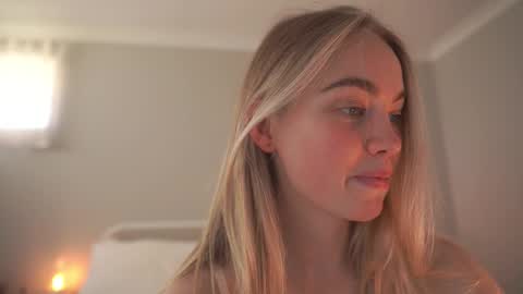 Snapshot of bibi_it_is chatting on 11/29/25, 02:36 Bibi online show from 11/29/25, 02:36