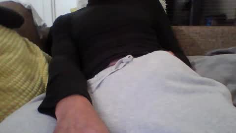 Snapshot of bibipheuck chatting on 11/04/25, 12:54 bibipheuck online show from 11/04/25, 12:54