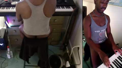 BicepsandFrot online show from 02/26/25, 10:58