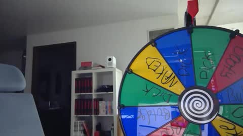 Snapshot of bicyclesocks chatting on 04/11/26, 12:26 bicyclesocks online show from 04/11/26, 12:26