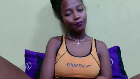 Snapshot of bienvenue987832 chatting on 04/13/26, 08:20 bienvenue987832 online show from 04/13/26, 08:20