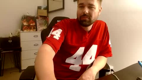 Snapshot of biff_beaverhausen chatting on 09/14/25, 12:43 Biff Beaverhousen online show from 09/14/25, 12:43