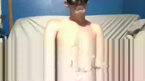 big9inchsnake online show from 10/26/25, 07:53