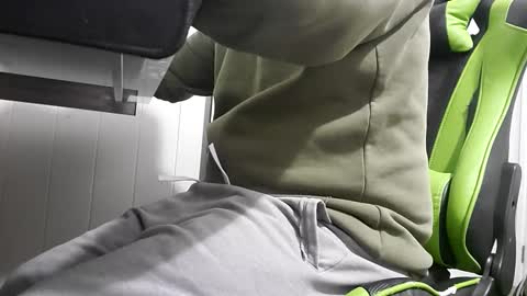 Snapshot of big_balls_big_load chatting on 09/16/25, 01:01 big_balls_big_load online show from 09/16/25, 01:01