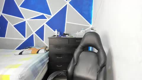 big_black11 online show from 01/10/26, 12:40