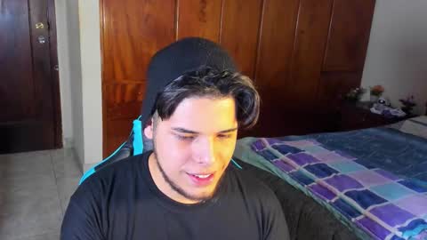 Snapshot of big_cockjughead chatting on 11/17/25, 07:30 Logan Sprouse online show from 11/17/25, 07:30