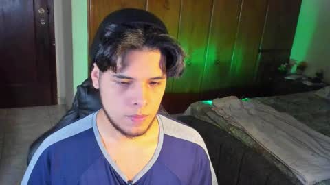 Snapshot of big_cockjughead chatting on 12/15/25, 10:14 Logan Sprouse online show from 12/15/25, 10:14