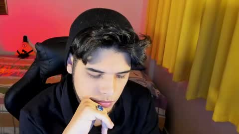 Logan Sprouse online show from 04/11/26, 01:32