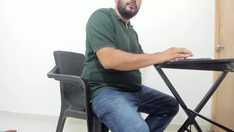 Tommy online show from 09/29/25, 03:22