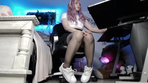 Lava online show from 02/03/25, 11:36