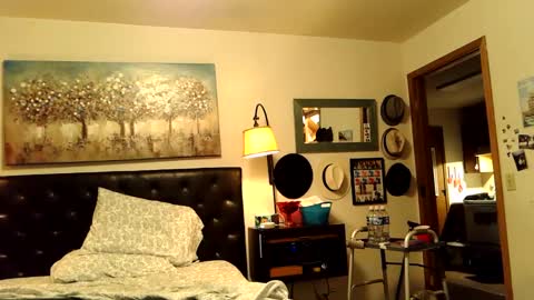 Snapshot of big_mack_daddy chatting on 12/05/25, 04:21 big_mack_daddy online show from 12/05/25, 04:21