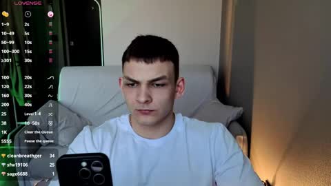 Snapshot of big_rock_edward chatting on 03/30/26, 03:46 edward online show from 03/30/26, 03:46