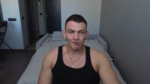 Snapshot of big_rock_edward chatting on 07/16/26, 12:33 edward online show from 07/16/26, 12:33