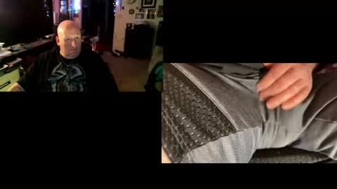 Snapshot of big_teddy_bear76 chatting on 07/13/26, 01:41 big_teddy_bear76 online show from 07/13/26, 01:41
