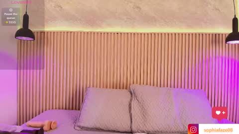 Tell me Sophia  online show from 12/17/25, 08:37