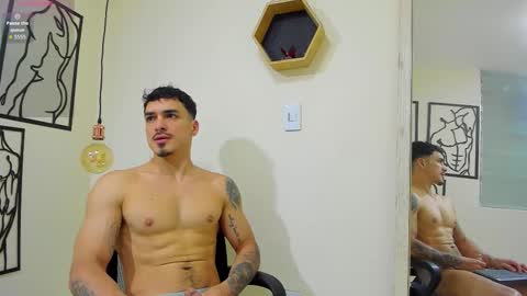 big_valentinhunk7 online show from 02/19/26, 09:11