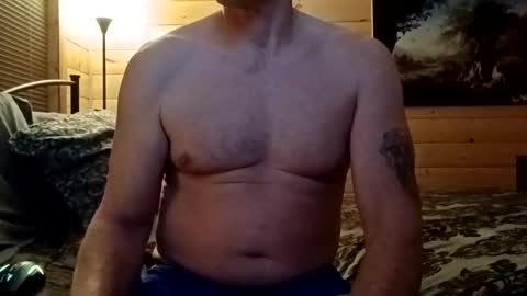 Snapshot of bigandtall1976 chatting on 11/28/25, 02:09 bigandtall1976 online show from 11/28/25, 02:09