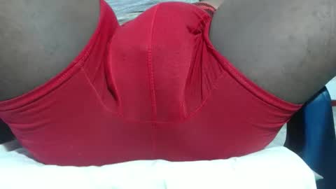 Snapshot of bigassholehorny69 chatting on 05/09/26, 05:40 camilo online show from 05/09/26, 05:40
