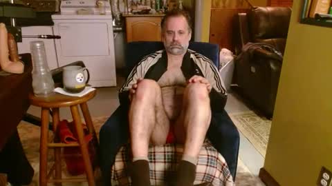 Straight Dave online show from 02/16/26, 07:37