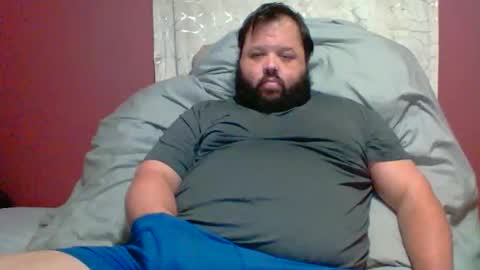 Snapshot of bigbear3287 chatting on 01/06/26, 05:44 Liam online show from 01/06/26, 05:44