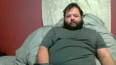 Snapshot of bigbear3287 chatting on 01/08/26, 07:10 Liam online show from 01/08/26, 07:10