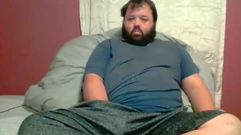 Snapshot of bigbear3287 chatting on 01/12/26, 09:36 Liam online show from 01/12/26, 09:36