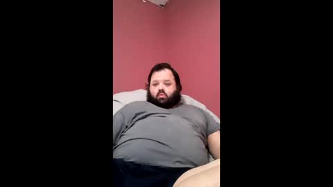 Snapshot of bigbear3287 chatting on 02/07/26, 07:45 Liam online show from 02/07/26, 07:45