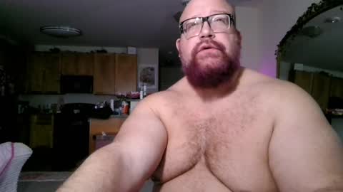 Snapshot of bigbear4cuddles chatting on 04/24/26, 11:29 BigBear4Cuddles online show from 04/24/26, 11:29