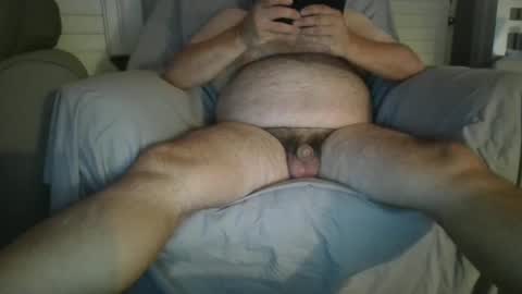 Snapshot of bigbear5186 chatting on 09/29/25, 01:33 big boy online show from 09/29/25, 01:33