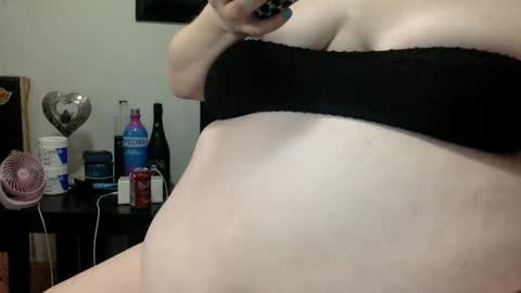 bigbellybabe1987 online show from 02/01/25, 03:41