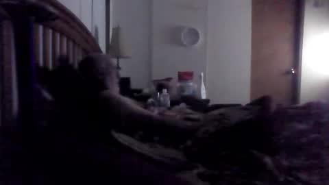 BB online show from 11/11/25, 04:01