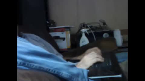 BB online show from 12/18/25, 09:21