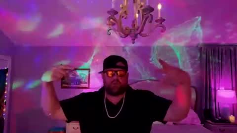 Bigboi1o11 online show from 04/23/26, 08:02