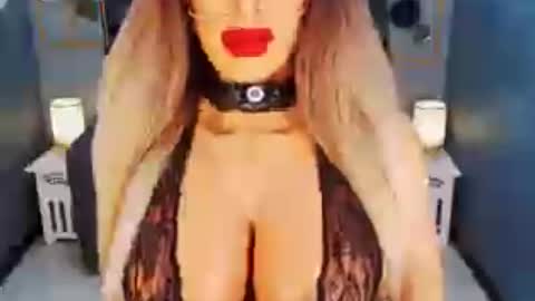 Loraine Cruz online show from 06/26/26, 11:14