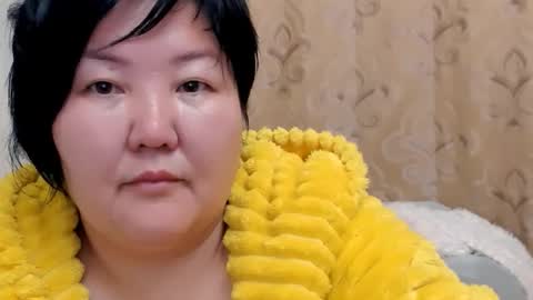 Kira online show from 11/04/25, 01:43