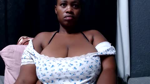 bigboobsbitchx online show from 05/31/26, 06:42