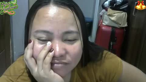 Snapshot of bigboobslyn chatting on 12/04/25, 08:23 bigboobslyn online show from 12/04/25, 08:23