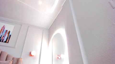   online show from 12/22/25, 10:23