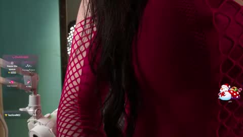 Snapshot of bigboottyxxx chatting on 03/06/25, 01:16 kyra Moor online show from 03/06/25, 01:16