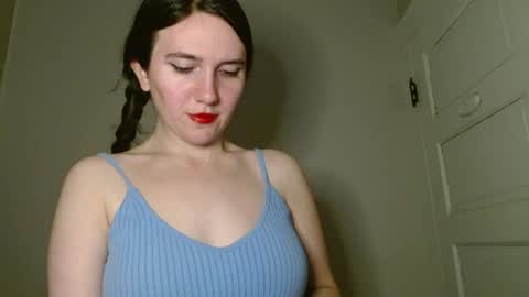 Snapshot of bigbootybunny chatting on 03/17/26, 07:12 Isabella online show from 03/17/26, 07:12