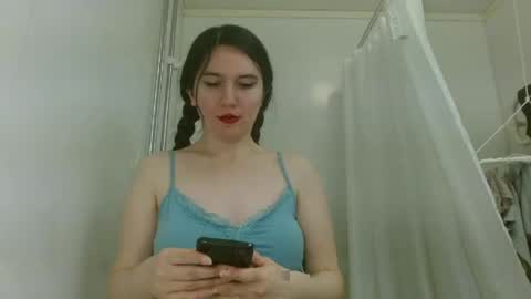 Snapshot of bigbootybunny chatting on 04/14/26, 08:15 Isabella online show from 04/14/26, 08:15