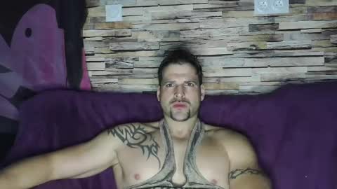 Snapshot of bigboyband chatting on 03/01/25, 05:52 Bigboyband online show from 03/01/25, 05:52